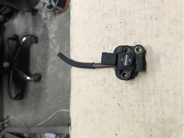 Датчик давления во впускном коллекторе 0261230196 BOSCH
