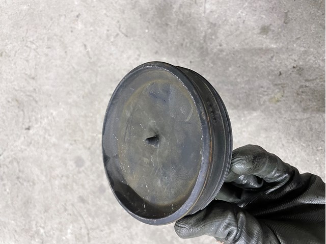 038105278A VAG Крышка (заглушка) шкива коленвала купить в Чернигов