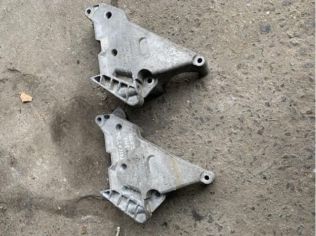 Задняя подушка двигателя 03G199207E VAG