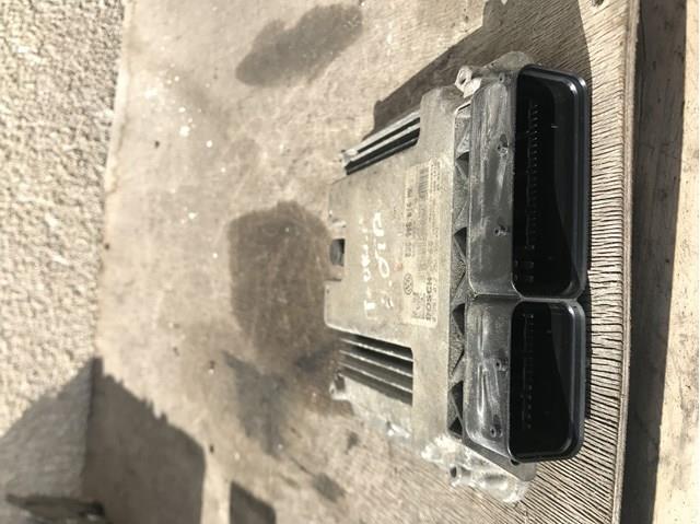 Компьютер двигателя 03G906016HK VAG