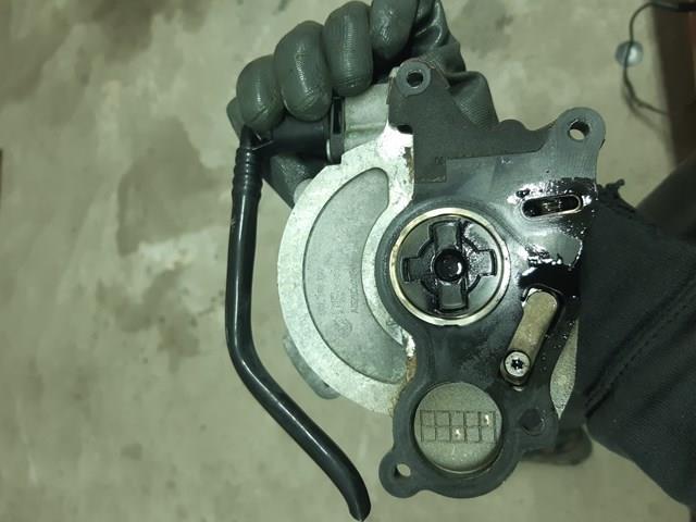 VAG 03L100D Вакуумный насос в наличии Запорожье