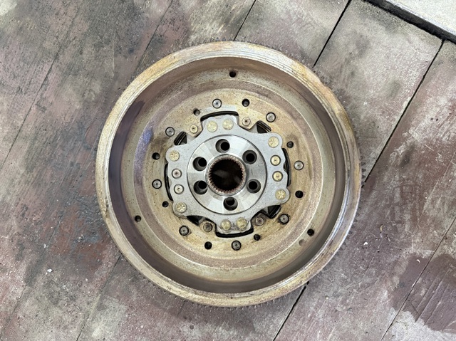 Маховик 03L105266AN VAG