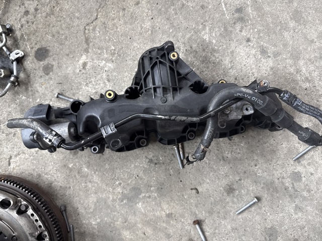 Впускной коллектор 03L129711AG VAG