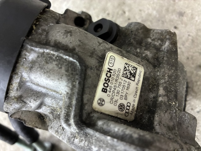03L130755J BOSCH Насос топливный высокого давления (ТНВД) купить в Ужгород