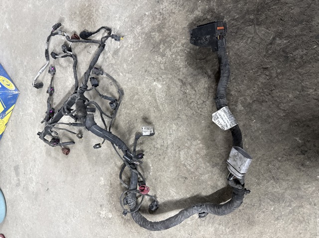 Жгут проводов моторного отсека 04L972627DJ VAG