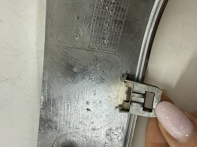 TESLA 104702200D Молдинг решетки радиатора в наличии Украина
