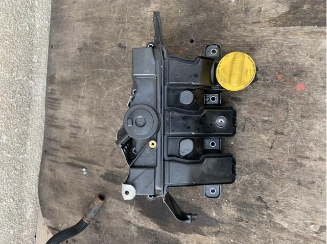 Коллектор впускной 118305906R NISSAN