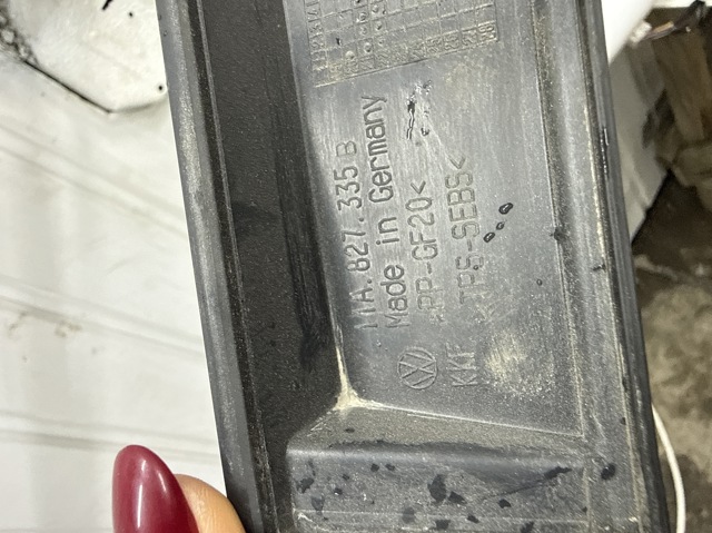 VAG 11A827335B в наличии Павлоград
