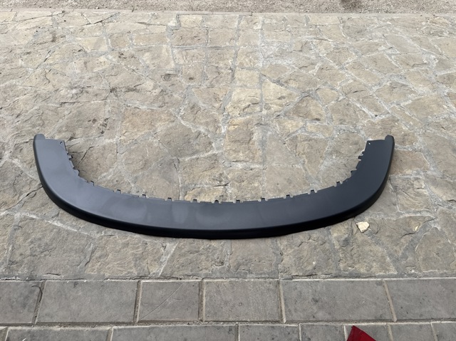 Нижняя накладка на передний бампер 1K0805903A VAG