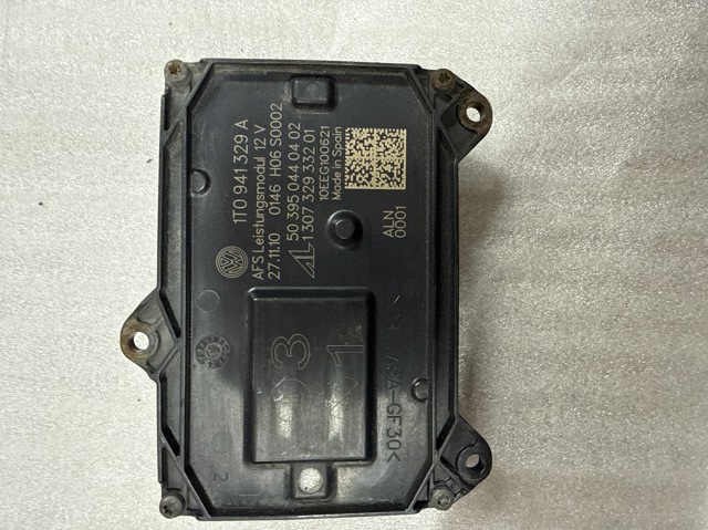 Модуль управления (ЭБУ) светом фар 1T0941329A VAG