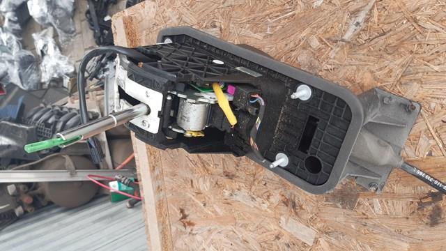 VAG 1T1713025R Кулиса переключения передач в наличии Николаев
