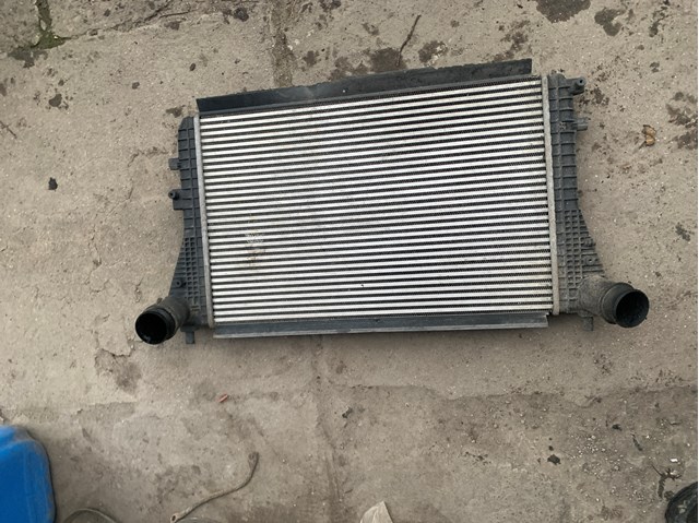 Радиатор интеркуллера 3C0145805AE