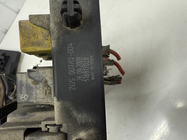518817028 MERCEDES купить в Львов