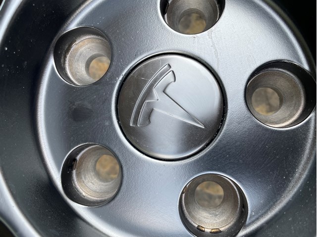 600587900A Tesla Model купить в Черкассы