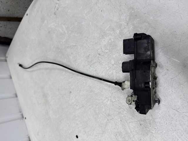 600891300C TESLA Замок двери передней левой купить в Ужгород