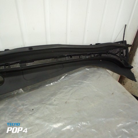 Водосток лобового стекла, жабо 668623NF0A NISSAN