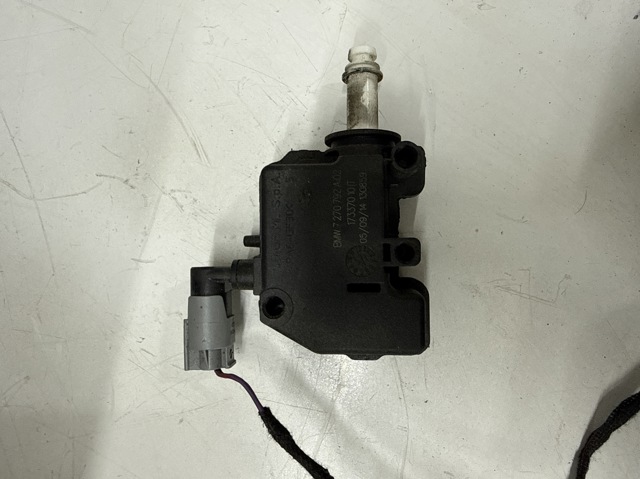 Замок открывания лючка бензобака 7270792 BMW