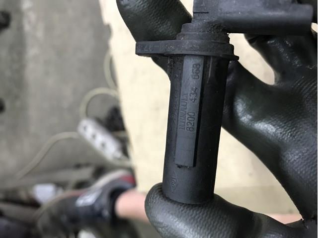 RENAULT 8200434068 Датчик коленвала в наличии Днепр