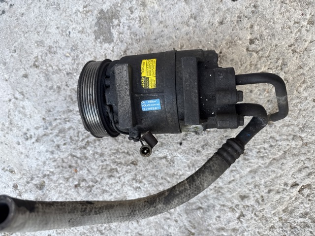 Насос кондиционера 8708581 VOLVO