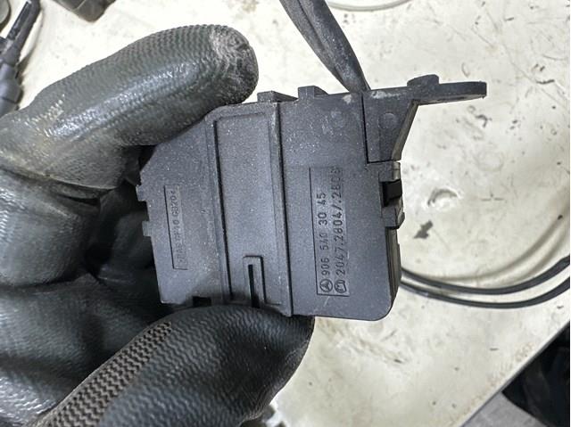 9065403045 MERCEDES купить в Киев