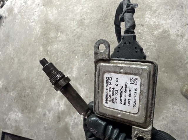 Датчик оксидов азота NOX A0009053403 MERCEDES