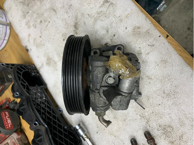 A0044661301 MERCEDES Насос гидроусилителя руля (ГУР) купить в Ровно