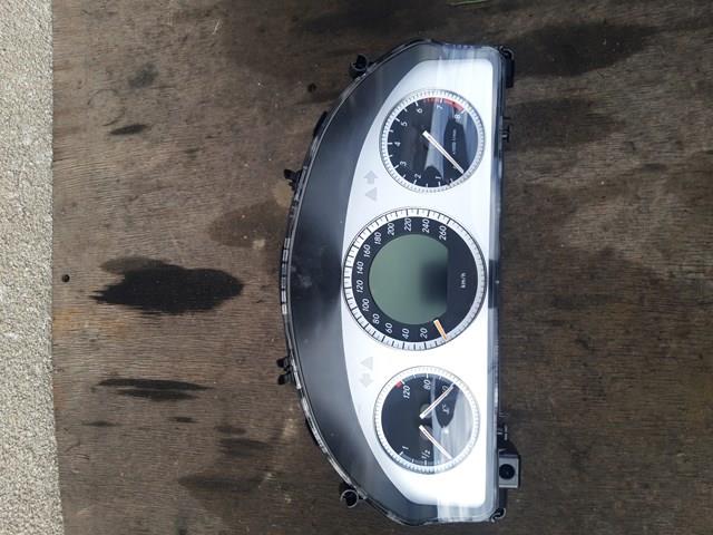 Приборная доска A2045402748 MERCEDES