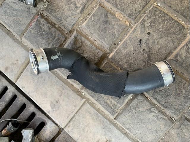 2115280182 MERCEDES Патрубок интеркулера купить в Ирпень