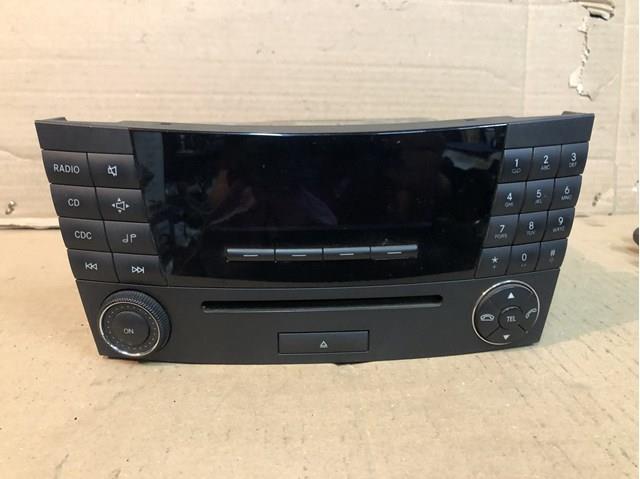 Заводская магнитола A2118701289 MERCEDES