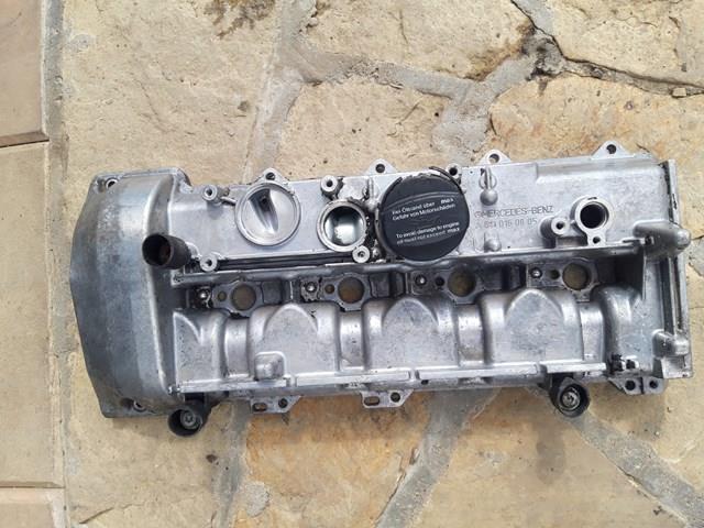 Крышка клапанов A6110160805 MERCEDES