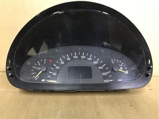 Щиток приборов A6394460321 MERCEDES