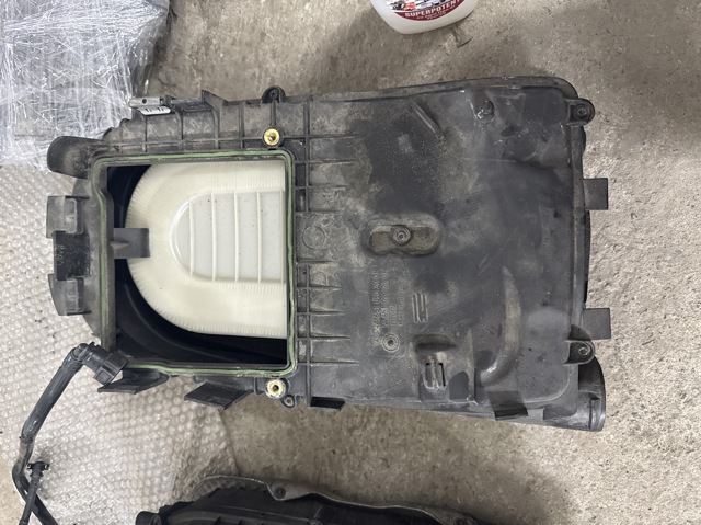 Коробка фильтра A6510902001 MERCEDES