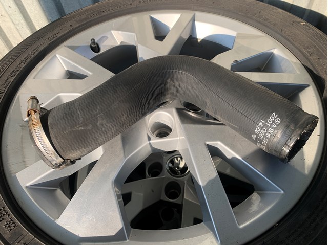 Шланг интеркуллера A9065283282 MERCEDES