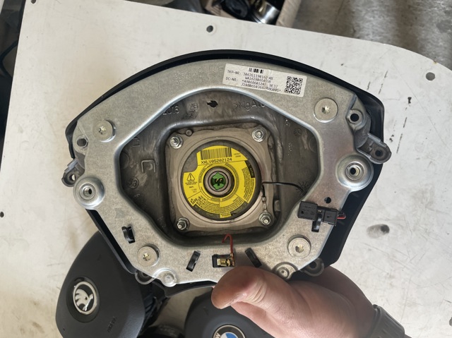MERCEDES A9068601202 Подушка безопасности водителя в наличии Ужгород