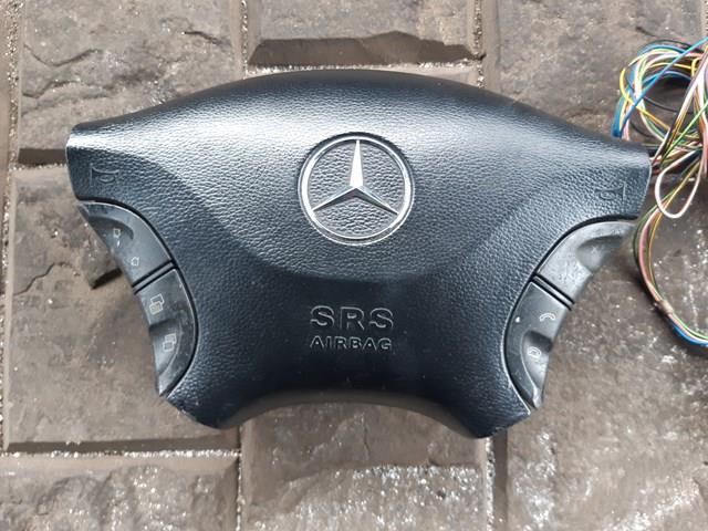 Подушка AIRBAG водительская A9068601302 MERCEDES