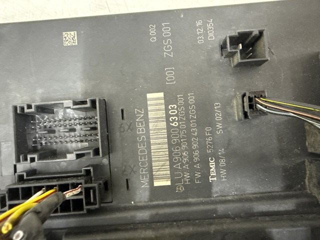 Блок управления сигналами SAM A9069006303 MERCEDES