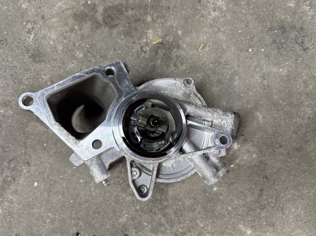 BK2Q2A451FA FORD Вакуумный насос купить в Полтава