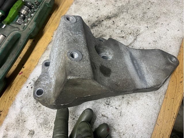 BK3Q10239BB FORD Кронштейн генератора купить в Днепр