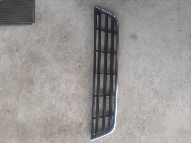 3C0853677 VAG Решетка бампера купить в Черкассы