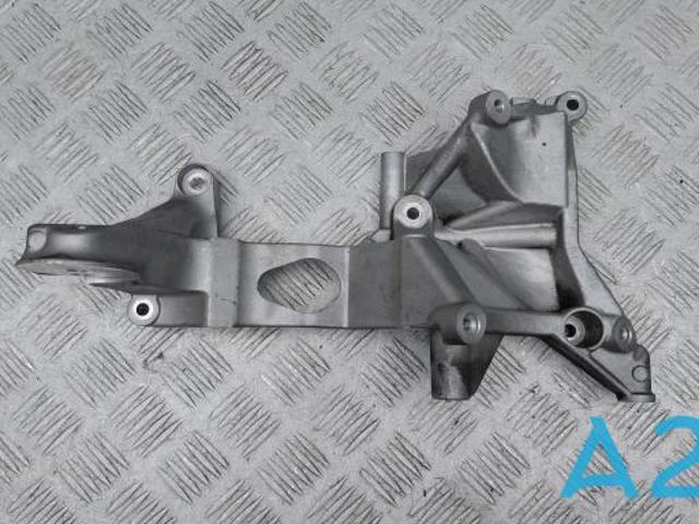 Кронштейн генератора натяжной 03H260089G VAG
