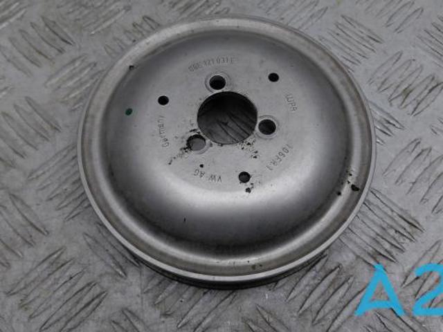 Шкив водяной помпы 06E121031E VAG