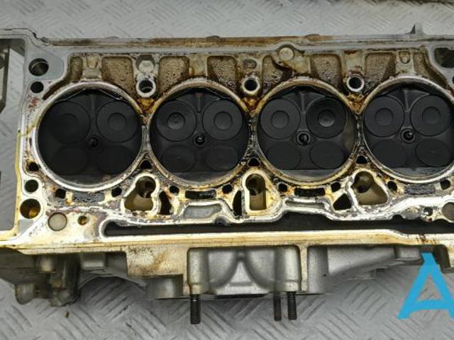 ГБЦ мотора 06K103063AN VAG