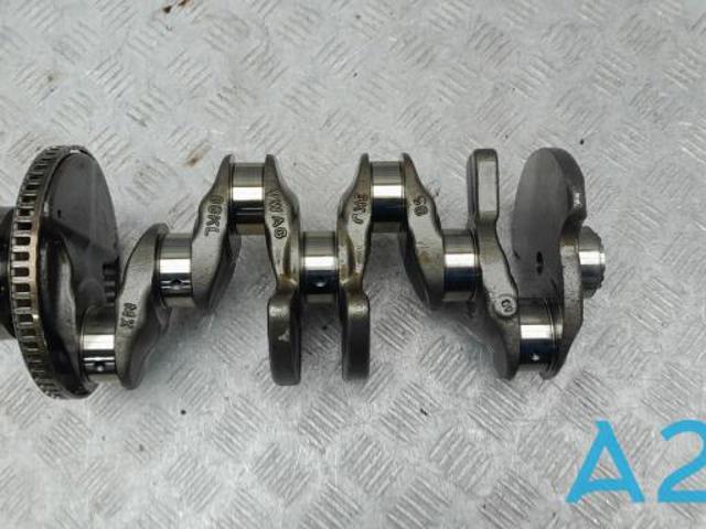Коленчатый вал 06K105101L VAG