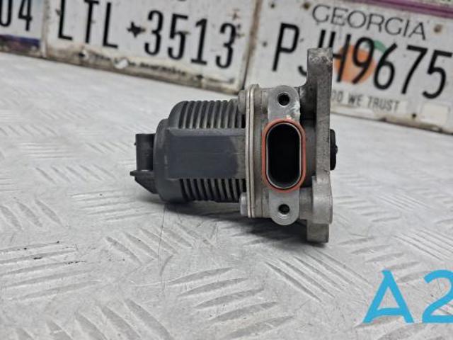 Клапан EGR системы рециркуляции отработавших газов 06K131097AB VAG