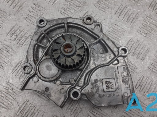 Насос водяной Audi A6 C7