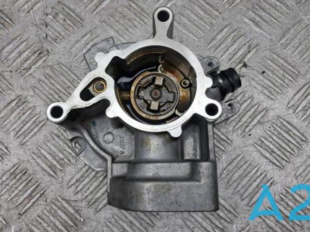Вакуумный насос 06L145100L VAG