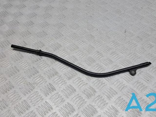 Направляющая щупа-индикатора уровня масла в двигателе 06M115609L VAG