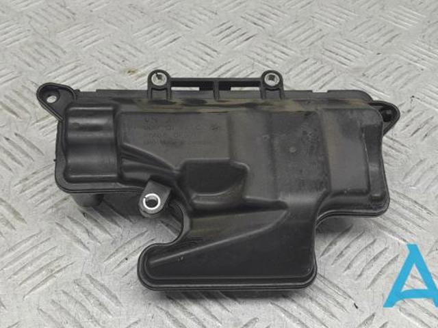 Ресивер вакуумный двигателя 06M131541C VAG