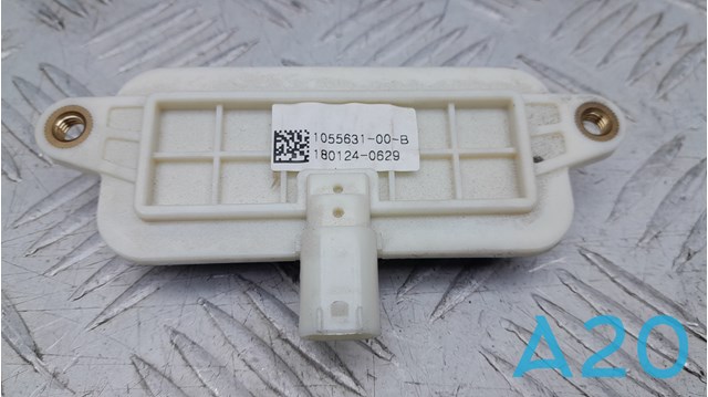 Ручка ляды, наружная 105563100B TESLA