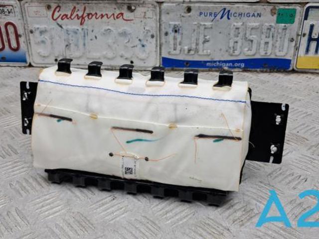 Подушка безопасности боковая 107782300G TESLA